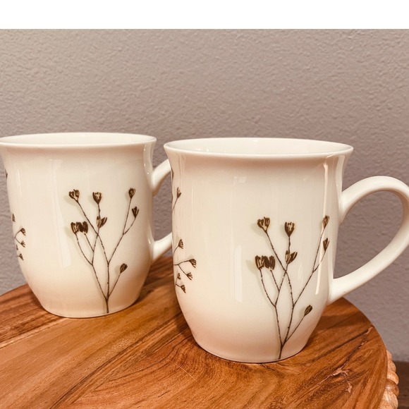 Dansk Other - Dansk International Design Tjorn Dinnerware Green Flora 12 oz Coffee Mugs Cream